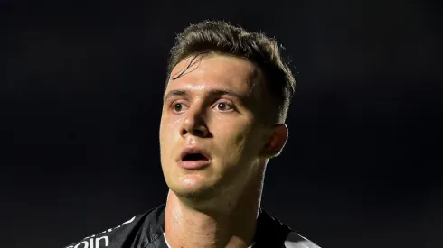 Piton foi criticado por jornalista.