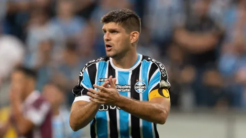 Kannemann, jogador do Grêmio, durante partida contra o Caxias, pelo Campeonato Gaucho de 2024.