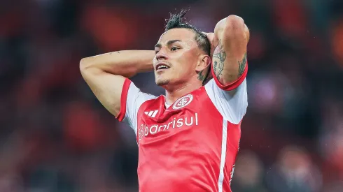 Alexandro Bernabei jogador do Internacional durante partida contra o Cuiaba no estadio Beira-Rio pelo campeonato Brasileiro A 2024.