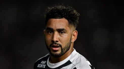 Payet foi titular contra o São Paulo.