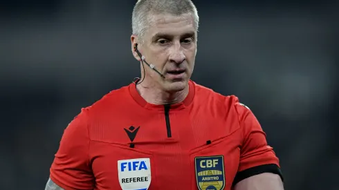 Anderson Daronco durante partida entre Botafogo e Corinthians no estadio Engenhao pelo campeonato Brasileiro A 2024.