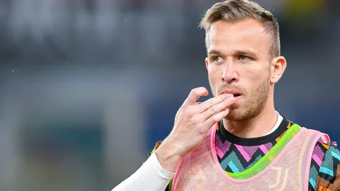 Arthur Melo of Juventus looks on during his warm-up session prior to kick-off in the Serie A match between Genoa CFC and Juventus at Stadio Luigi Ferraris on April 30, 2022 in Genoa, Italy.
