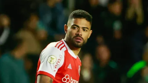 Tabata falou sobre Roger Machado.