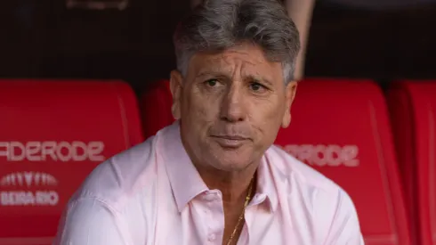 Renato Portaluppi técnico do Grêmio durante partida contra o Internacional no estadio Beira-Rio pelo campeonato Brasileiro A 2024.