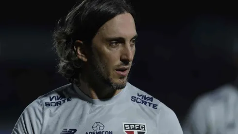 Luís Zubeldía treinando o São Paulo em 2024