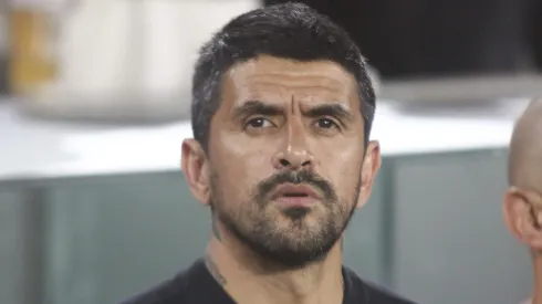 Lucho Gonzalez, técnico do Athletico-PR, durante partida contra o Cruzeiro (Foto: Gabriel Machado/AGIF)