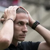 Filipe Luis avisa que vai poupar no Flamengo e faz alerta: "Grupo enxuto"