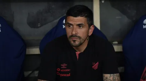 Lucho durante confronto contra o Fluminense no Brasileirão 2024.