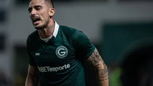 Thiago Galhardo atuando no Goiás em 2024