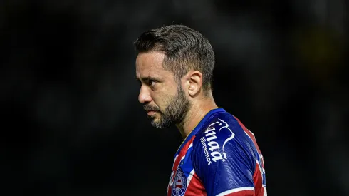 Everton Ribeiro jogador do Bahia durante partida contra o Vasco no estádio São Januário pelo campeonato Brasileiro A 2024. Foto: Thiago Ribeiro/AGIF