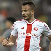 Renê tem reviravolta no Internacional e futuro fica a detalhe de ser definido