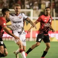 Athletico-PR perde e Vitória provoca: "Na casa do Senhor não existe Satanás"