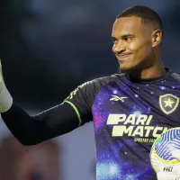 Botafogo pode receber goleiro 'destaque' para disputar titularidade com John: "Textor quer ele"
