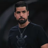 António Oliveira, ex-técnico do Corinthians, 'dispara' sobre Fabinho Soldado: "Me surpreendeu"