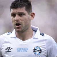 Renato Gaúcho recebe notícia de 'chorar' envolvendo Kannemann no Grêmio: "Fora por..."