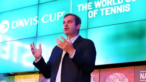 Ferran Soriano, CEO e Diretor Geral do Manchester City fala durante um jantar de gala antes da fase de grupos da final da Copa Davis de 2023 - Manchester no National Football Museum em 10 de setembro de 2023 em Manchester, Inglaterra. Foto: Barrington Coombs/Getty Images para LTA