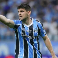 Renato dá detalhes da situação de Kannemann no Grêmio: "Dói muito"