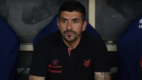 Lucho durante confronto contra o Fluminense no Brasileirão 2024.