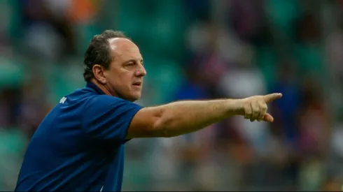 Rogerio Ceni, técnico do Bahia, durante partida contra o São Paulo (Foto: Jhony Pinho/AGIF)