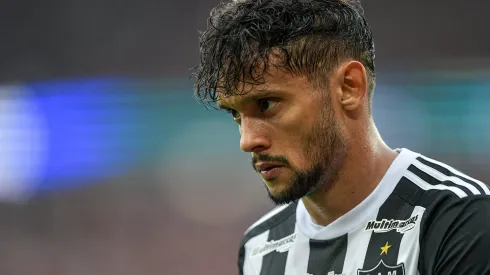 Scarpa durante confronto contra o Flamengo na Copa do Brasil 2024.