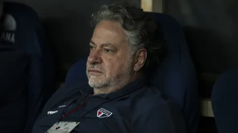 Julio Casares, presidente do São Paulo, antes da partida contra o Flamengo, pelo Brasileirão Betano.