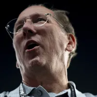 John Textor é avisado que alvo para o Botafogo pode parar no Grêmio