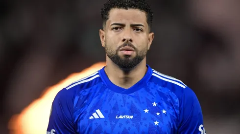 João Marcelo durante confronto contra o Botafogo no Brasileirão 2024.