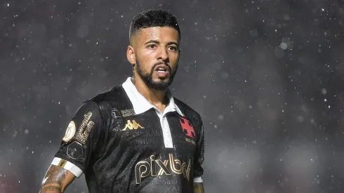 Paulinho, jogador do Vasco da Gama