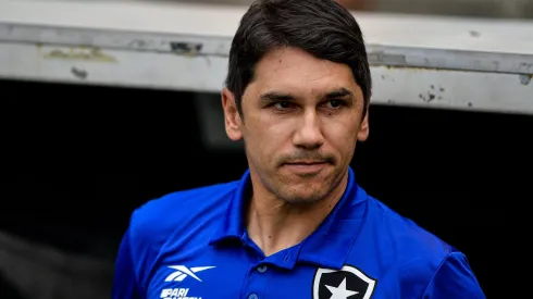 Lucio Flavio tecnico do Botafogo durante partida contra o Fluminense no estadio Maracana pelo campeonato Brasileiro A 2023.