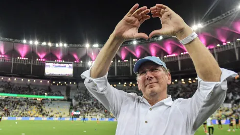 John Textor, dirigente do Botafogo, durante partida contra o Criciuma, pelo Brasileirão Betano.