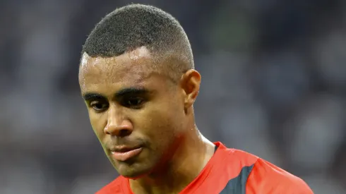 Erick preocupa no Athletico.