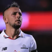 São Paulo toma decisão sobre chegada de lateral após renovação de Rafinha