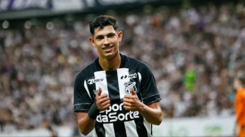 Erick Pulga durante confronto contra o Botafogo-SP na Série B de 2024.