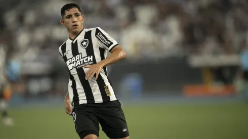 Savarino jogador do Botafogo durante partida contra o Vitoria no estadio Engenhao pelo campeonato Copa Do Brasil 2024.