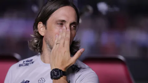 Zubeldía durante confronto contra o Juventude no Brasileirão 2024.