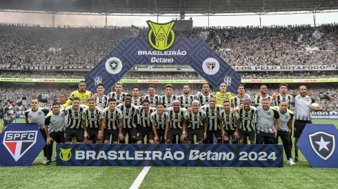 Elenco do Botafogo, campeão brasileiro de 2024.