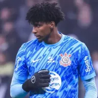 Hugo Souza relembra conversa com Vitor Pereira em época no Flamengo: "Nunca iria jogar com esse cara"