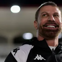 Vasco vai receber quantia milionária com a venda de ex-atacante e Pedrinho 'sorri'