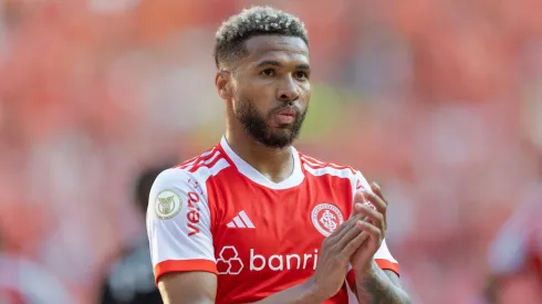 Wesley jogador do Internacional durante partida contra o Gremio no estadio Beira-Rio pelo campeonato Brasileiro A 2024.