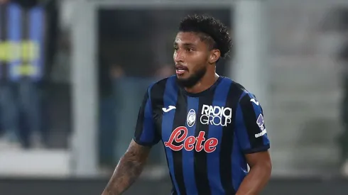 Ederson do Atalanta BC em ação durante a partida da Série A entre Atalanta BC e AC Monza no Gewiss Stadium em 30 de outubro de 2024 em Bérgamo, Itália. (Foto de Marco Luzzani/Getty Images)