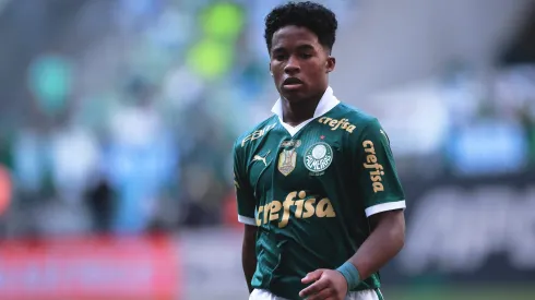 Endrick jogador do Palmeiras durante partida contra o Flamengo no estadio Arena Allianz Parque pelo campeonato Brasileiro A 2024.