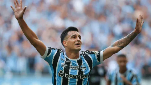 Franco Cristaldo jogador do Gremio comemora seu gol durante partida contra o Juventude no estadio Arena do Gremio pelo campeonato Gaucho 2024.