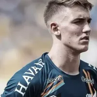 R$ 10 milhões: Athletico-PR toma decisão sobre investida do Botafogo por Léo Linck