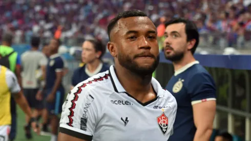 Luan jogando no Vitória em 2024