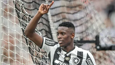 Luiz Henrique, jogador do Botafogo