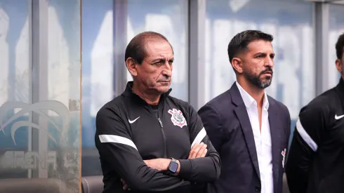 Ramón Diaz técnico do Corinthians durante partida contra o Grêmio no estádio Arena do Grêmio pelo campeonato Brasileiro A 2024. Foto: Maxi Franzoi/AGIF