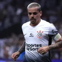 Fagner compara elenco do Cruzeiro com o do Palmeiras: "Sem dúvidas..."