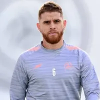 Jornalista fala sobre contratação de Cuéllar no Grêmio e crava mais reforços: "Mais três nomes"