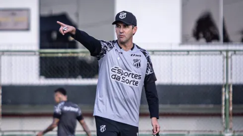 Léo Condé em treino pelo Ceará. Foto: Gabriel Santos – CSC