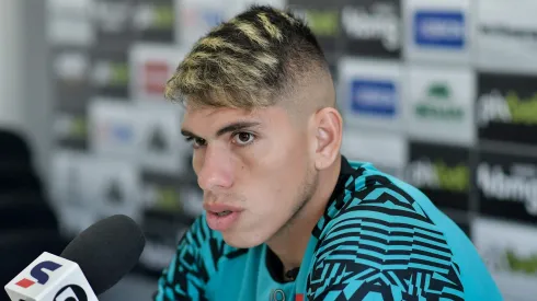 Palacios jogador do Vasco durante em coletiva de imprensa antes do treino da equipe realizado no CT Moacyr Barbosa.